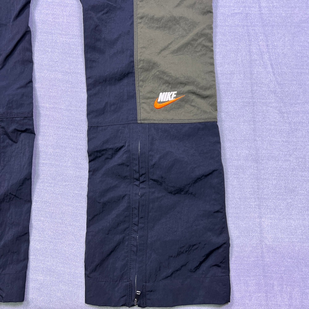 Nike Sportswear City Color block Track Pants Joggers Cargo Olive Black Womens M‎ - Picture 7 of 13